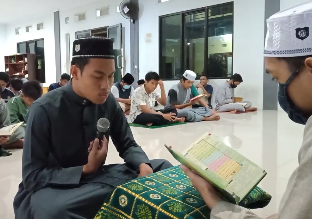 Hafiz 30 Juz, Santri Wahdah Islamiyah: Jangan Patah Semangat Menghafal Quran